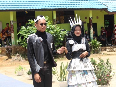 KELAS XII MIA 1