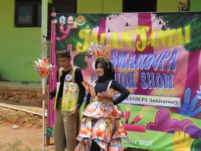 SMPN 1 PARINGIN