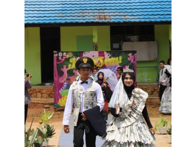 KELAS XII IIS 1